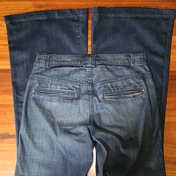 Seven for all mankind flare jeans - Picture 3 of 3